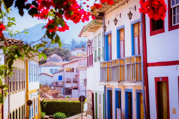 Viagem de Carro pelos Parques Nacionais de Minas Gerais